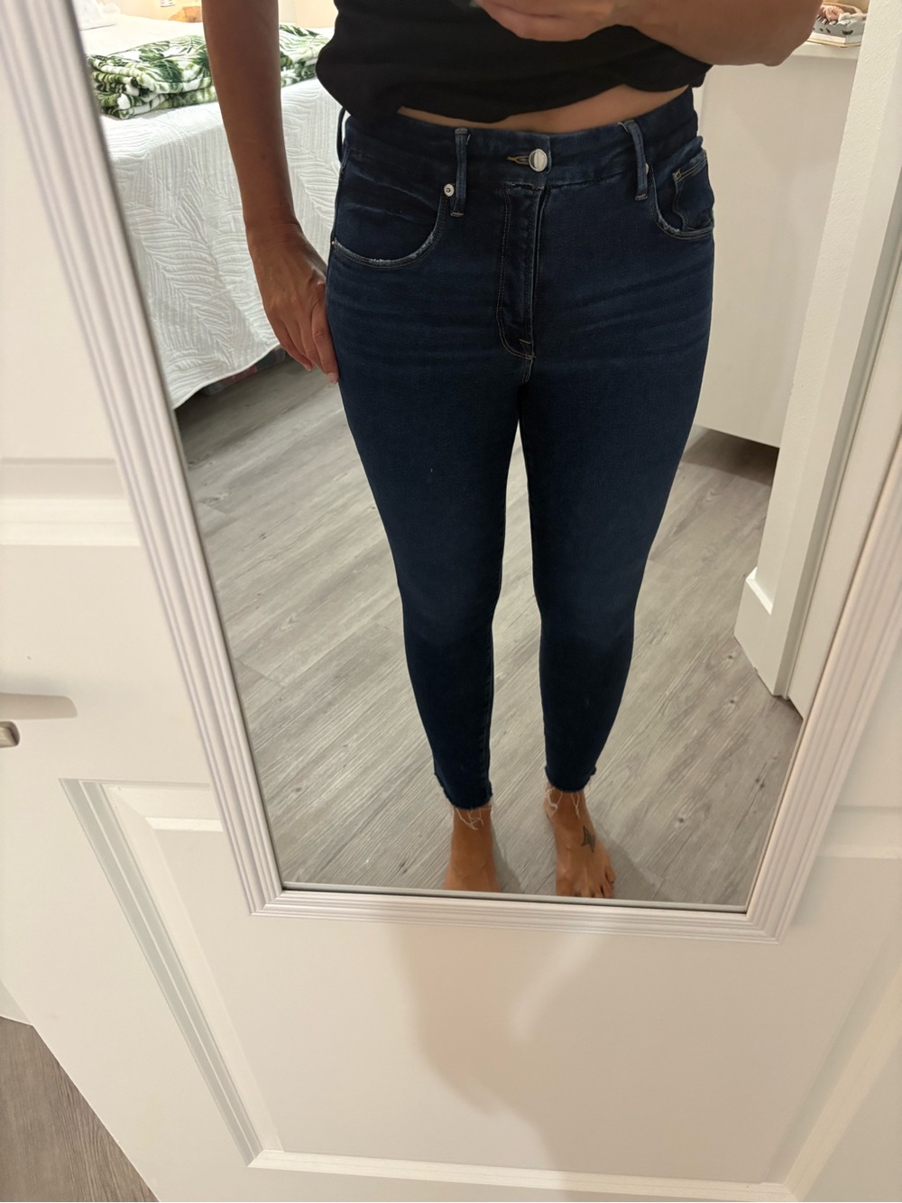 Good American Dark Blue High-Rise Skinny Ankle Jeans
